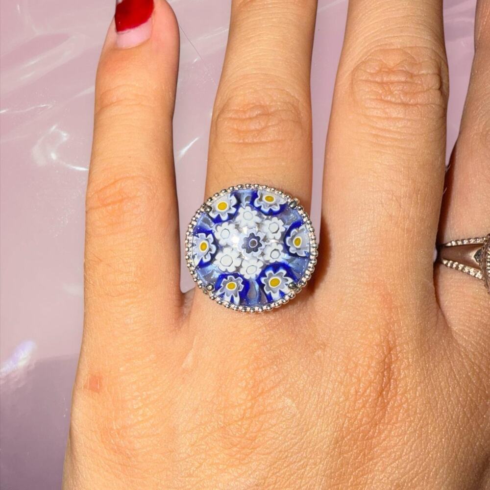 Y2K whimsy 925 Sterling Silver white and blue floral Italian Murano glass ring